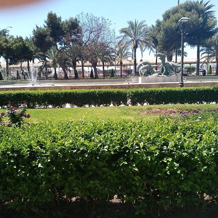 Espectacular Vivienda Junto A La Playa Y Paseo Maritimo En Almeria Ngoại thất bức ảnh