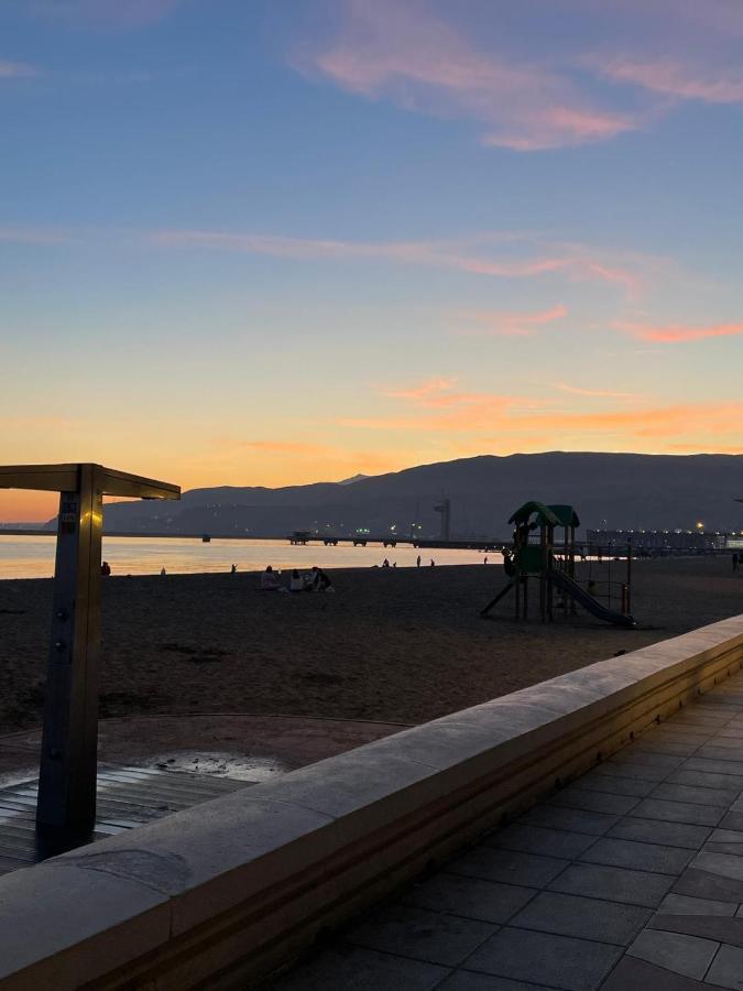 Espectacular Vivienda Junto A La Playa Y Paseo Maritimo En Almeria Ngoại thất bức ảnh