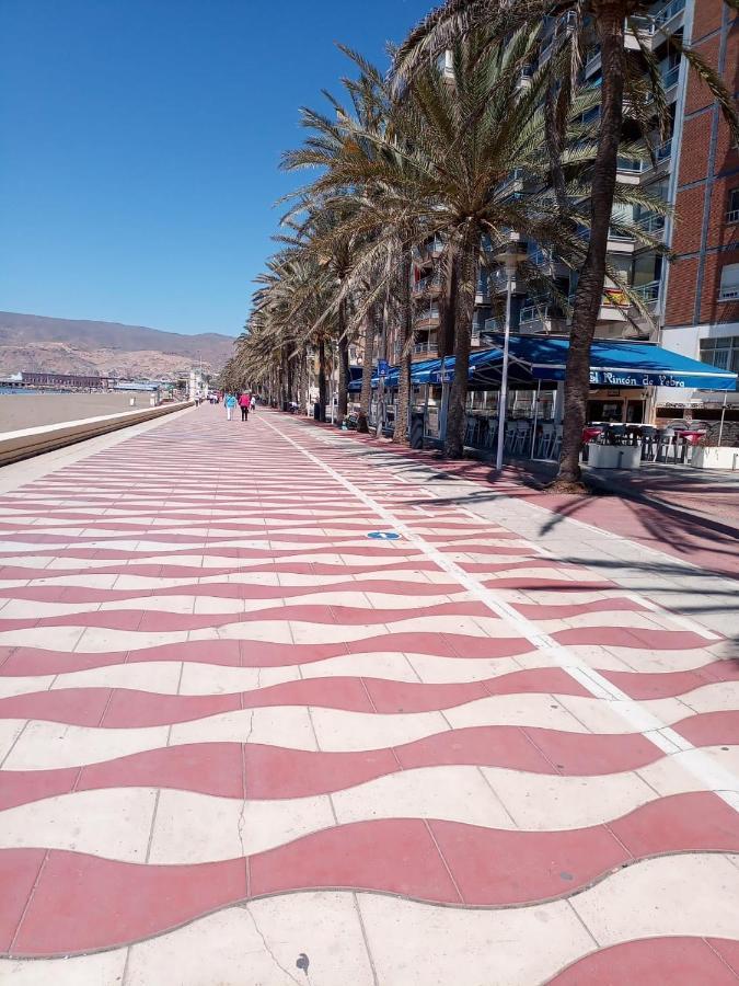 Espectacular Vivienda Junto A La Playa Y Paseo Maritimo En Almeria Ngoại thất bức ảnh